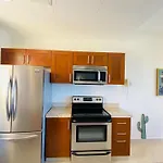 Gavias Grand Cerritos